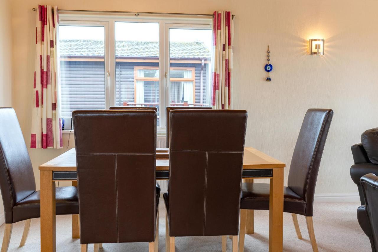 Finest Retreats - Whitsand Bay Lodge Torpoint Extérieur photo